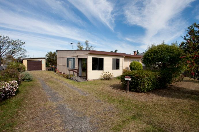 16 Dalwah Street, BOMADERRY, NSW 2541