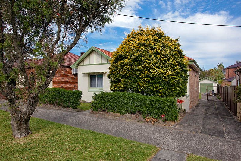 15 Leslie Road, BEXLEY, NSW 2207