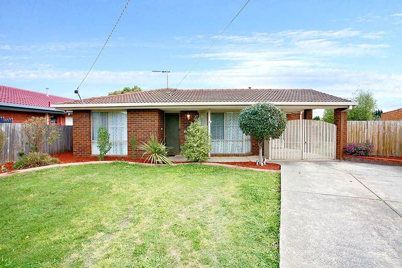 4 Berala Place, MILL PARK VIC 3082