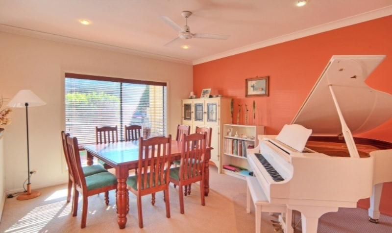 1 Elliott Street, CLAYFIELD, QLD 4011