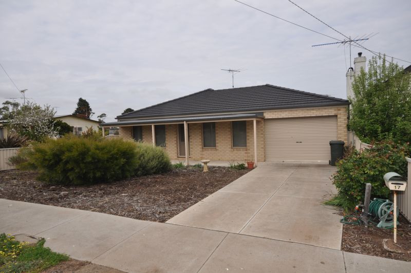 17 Pope Street, BANNOCKBURN VIC 3331