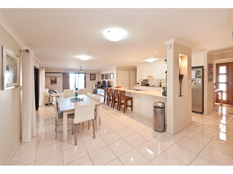 3 Cycad Court, NORMAN GARDENS, QLD 4701