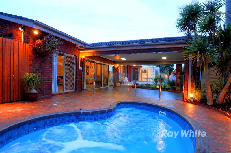 96 Stud Road, WANTIRNA VIC 3152