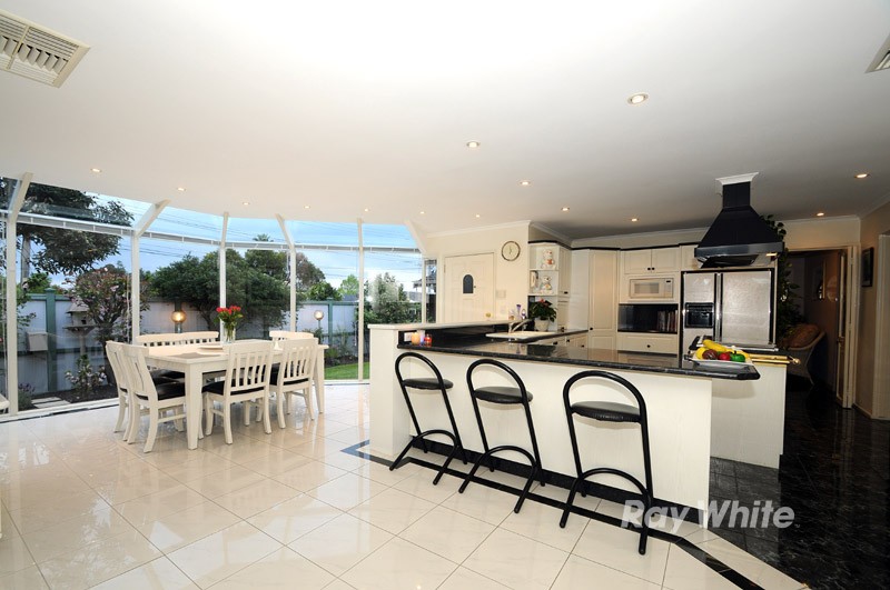 96 Stud Road, WANTIRNA, VIC 3152