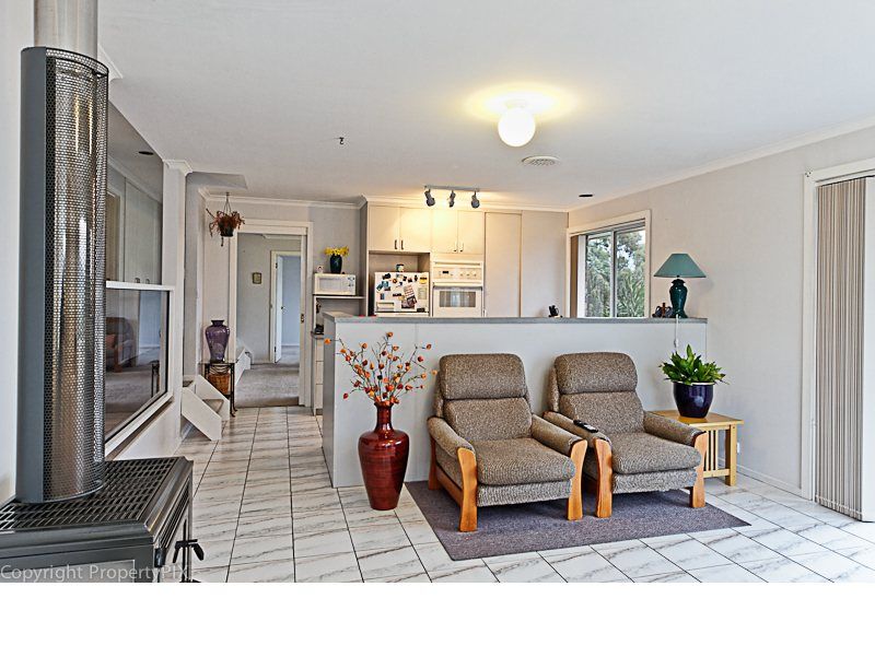 74 Hutchins Street, KINGSTON TAS 7050