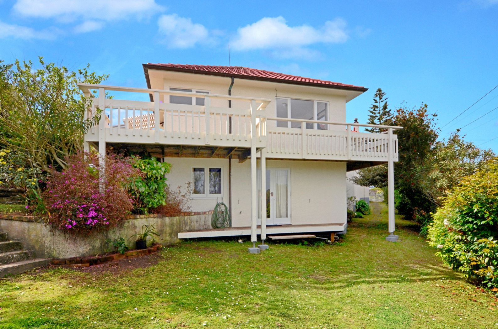 27 Creamer Avenue, BELMONT, North Shore City