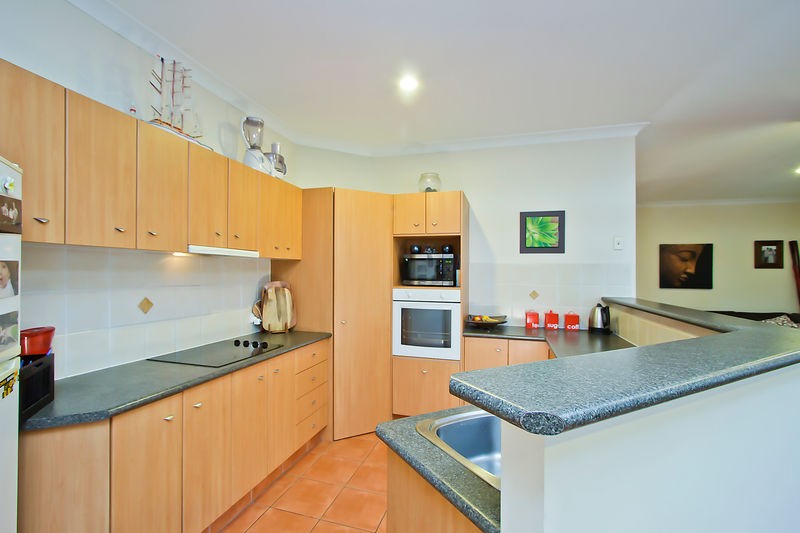 15 Palma Crescent, VARSITY LAKES, QLD 4227