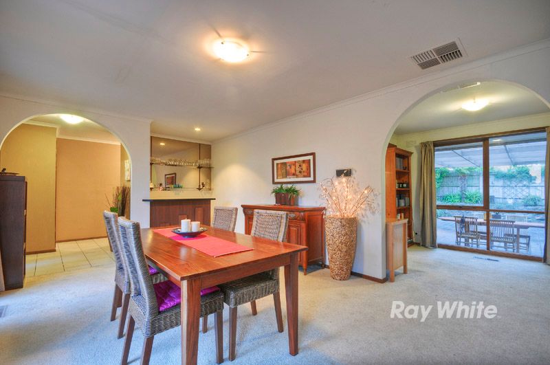 28 Merryn Grove, WANTIRNA SOUTH, VIC 3152