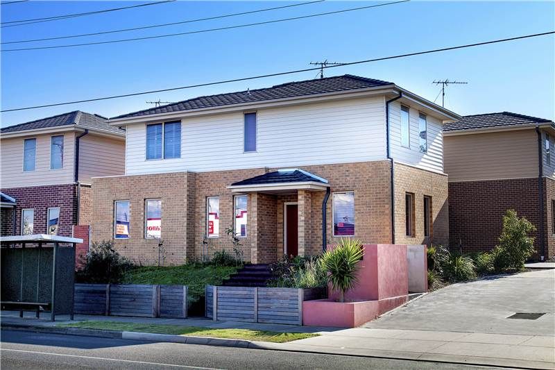 100-108 West Fyans Street, NEWTOWN VIC 3220
