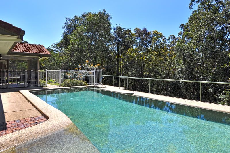 138 Mons School Road, BUDERIM, QLD 4556