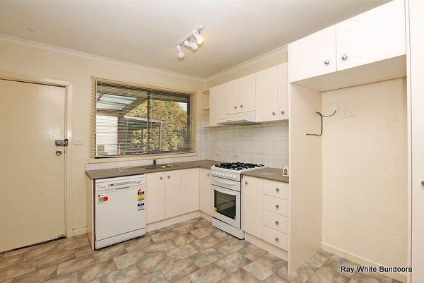 12 Clements Grove, RESERVOIR, VIC 3073