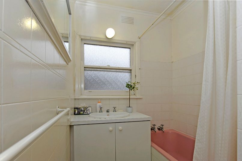 8 Doidge Street, BUNDOORA, VIC 3083