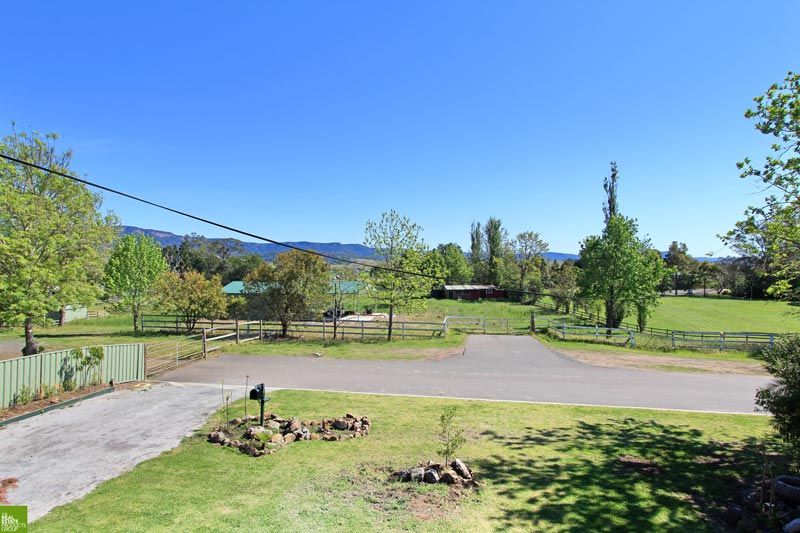 43 Tripoli Way, ALBION PARK, NSW 2527