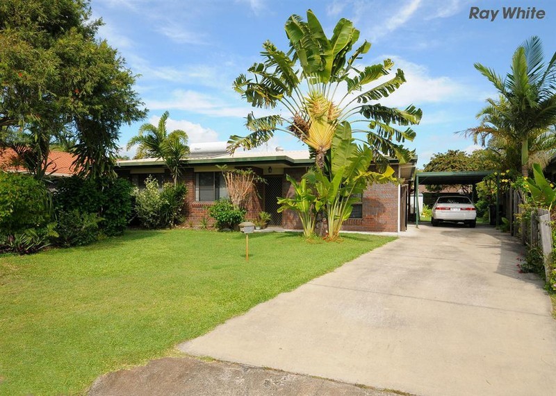 24 South Street, URANGAN, QLD 4655
