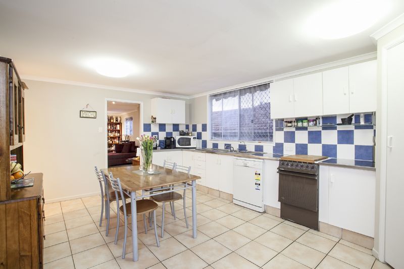 44 Campbell Street, Scarborough, QLD 4020