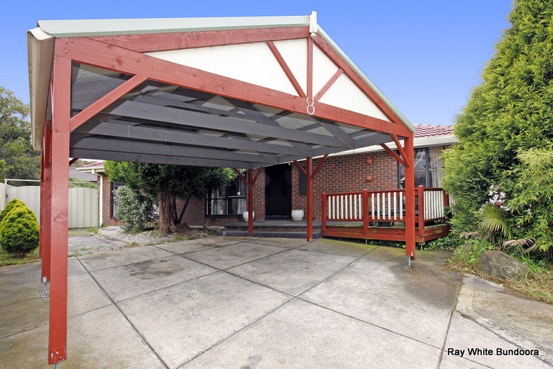 31 Buckmaster Drive, MILL PARK, VIC 3082