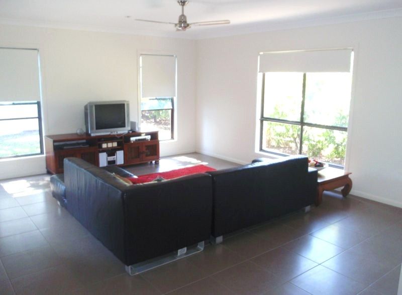 2/ 33 O'Grady's Lane, YAMBA, NSW 2464