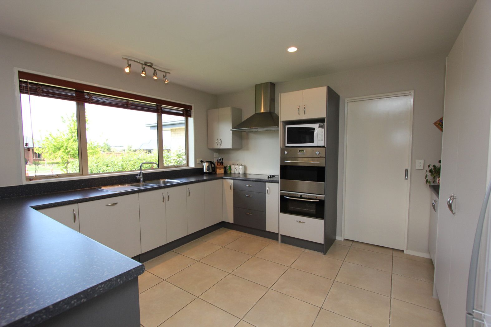 25 Overbury Crescent, ROLLESTON, Selwyn District