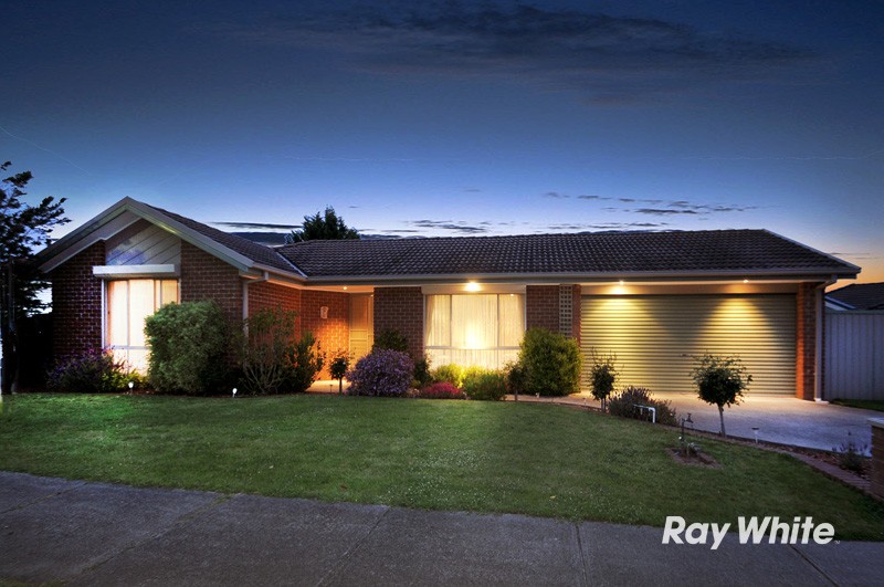 6 Kibo Court, CRANBOURNE, VIC 3977