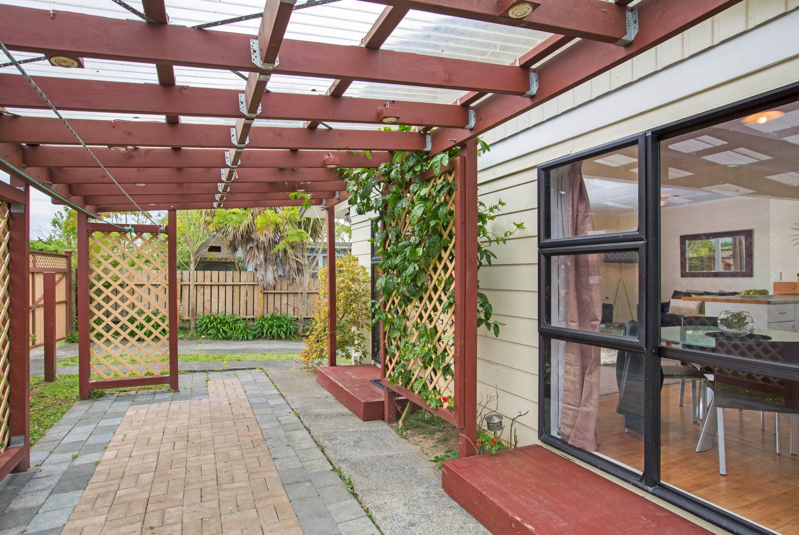 77 Fairclough Road, BEACH HAVEN, North Shore City