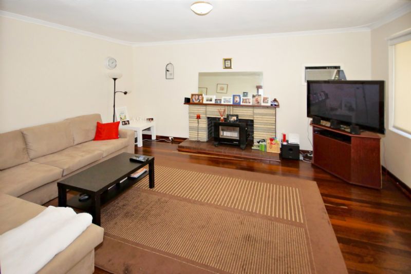 25 Rochester Circle, BALGA, WA 6061