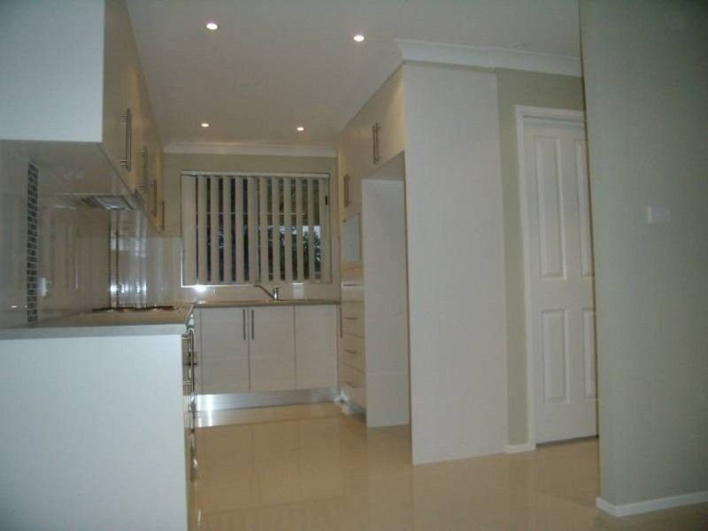 9 Woodgate Crescent, CRANEBROOK, NSW 2749