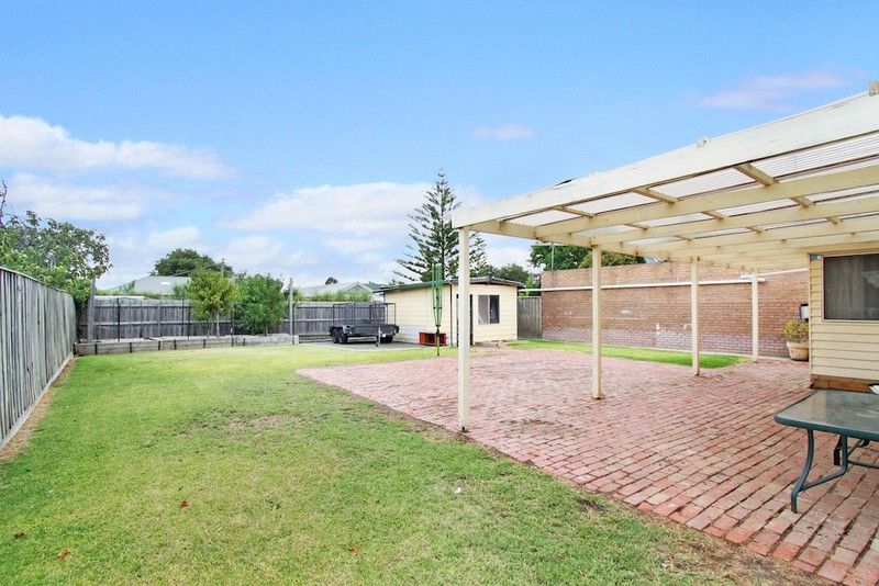 24 Montana Avenue, MULGRAVE, VIC 3170