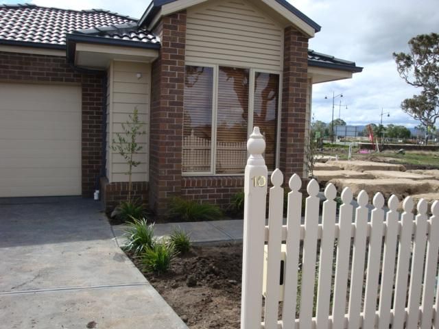 10 Arum Walk, MERNDA, VIC 3754