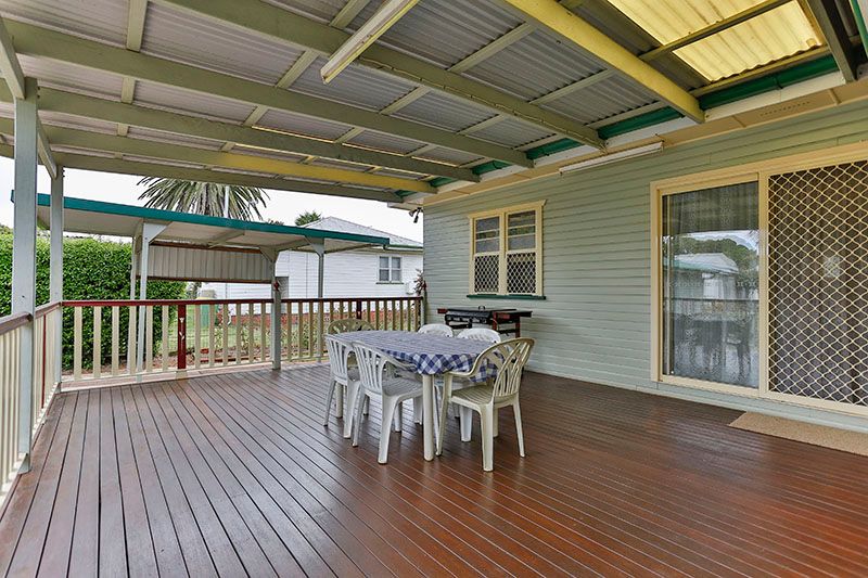 6 Farquharson Street, HARRISTOWN, QLD 4350