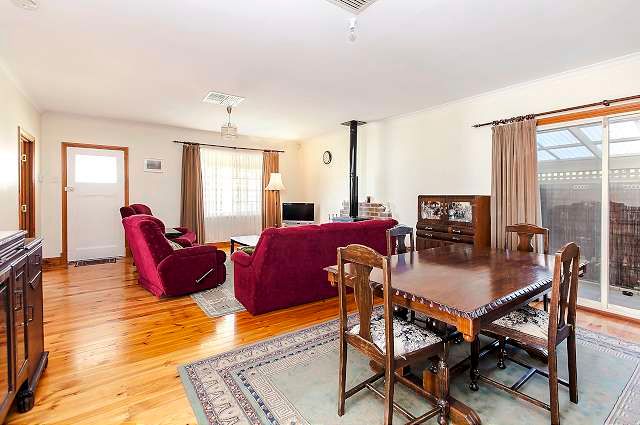 17 Bray Avenue, SEMAPHORE PARK, SA 5019