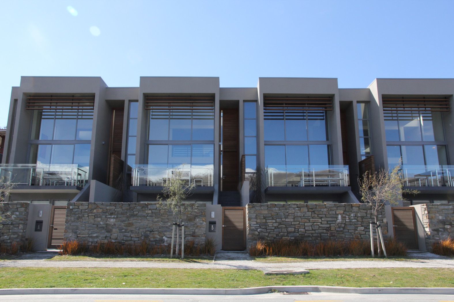 Unit B, 37 Lakeside Road, WANAKA, Queenstown Lakes District