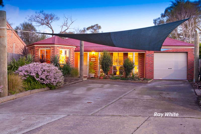 4 Alison Court, LANGWARRIN, VIC 3910