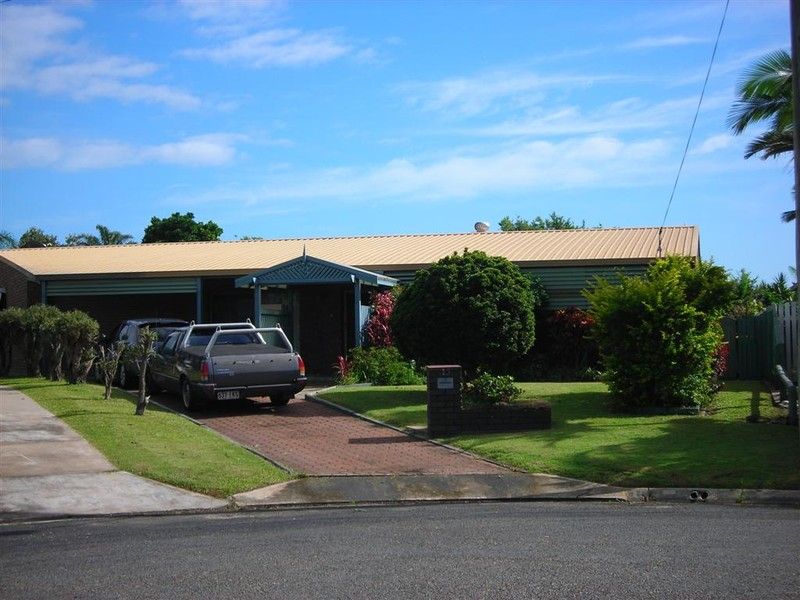 15 MACKENZIE Court, PIALBA, QLD 4655