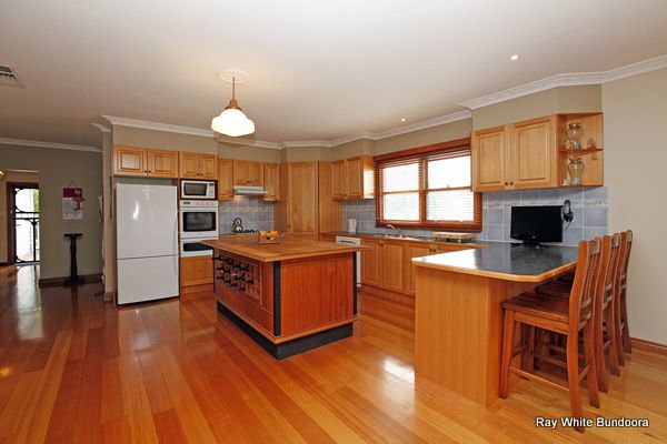67 St Vigeons Road, RESERVOIR, VIC 3073