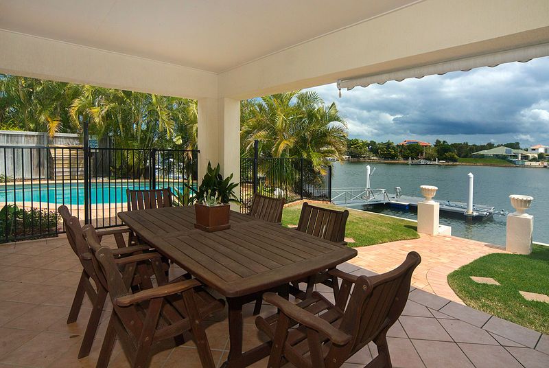 2 Cowiebank Place, PELICAN WATERS, QLD 4551