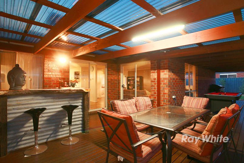 2 Forest Oak Court, CRANBOURNE, VIC 3977