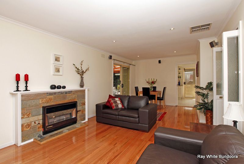15 Lea Crescent, BUNDOORA, VIC 3083