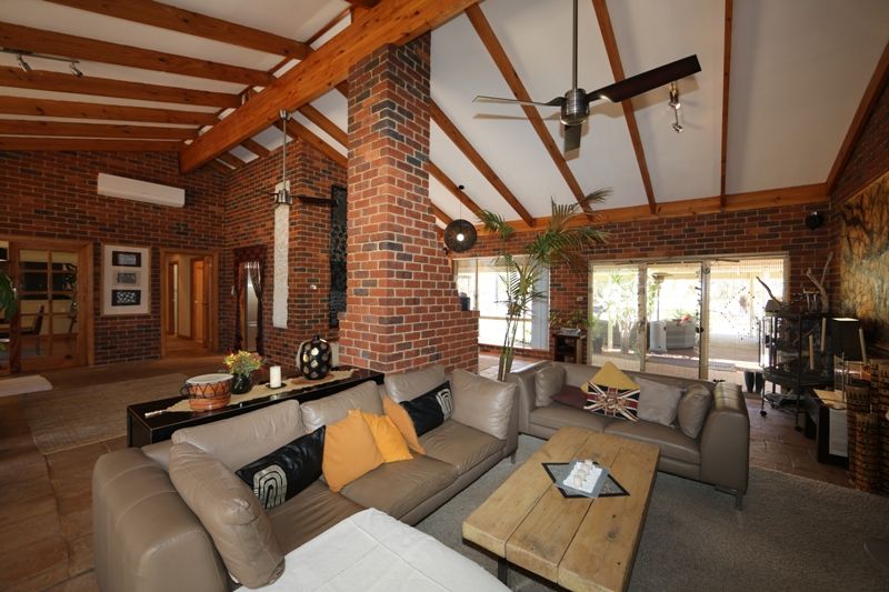 22 Galilee Way, WOORREE, WA 6530