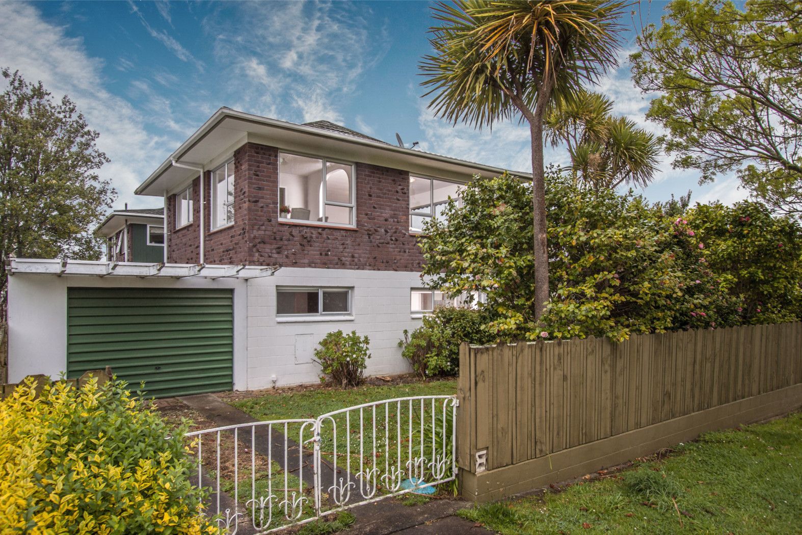 1/57 Butley Drive, FARM COVE, Manukau City