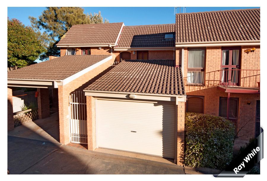 10 Nimmitabel Street, QUEANBEYAN NSW 2620