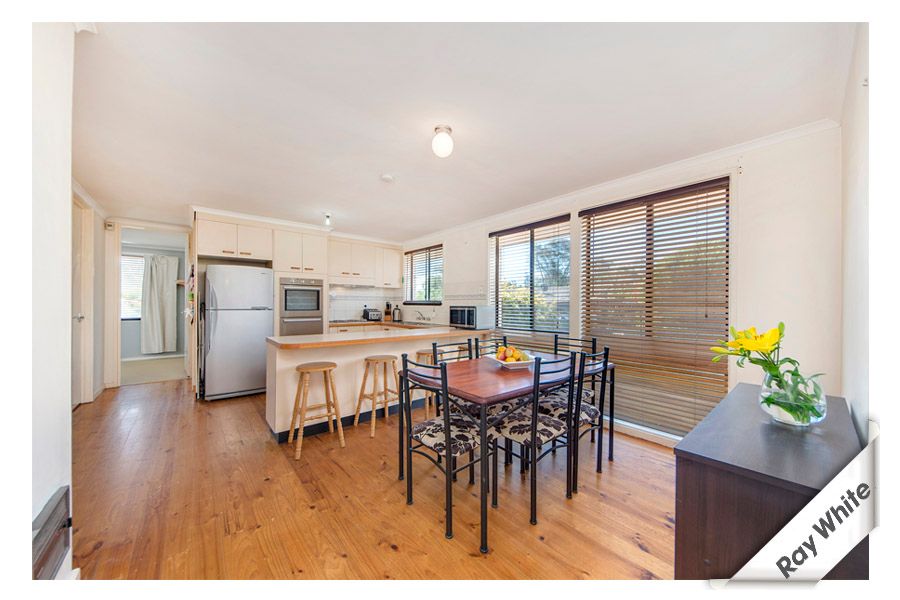 38 Hirschfeld Crescent, MACGREGOR, ACT 2615