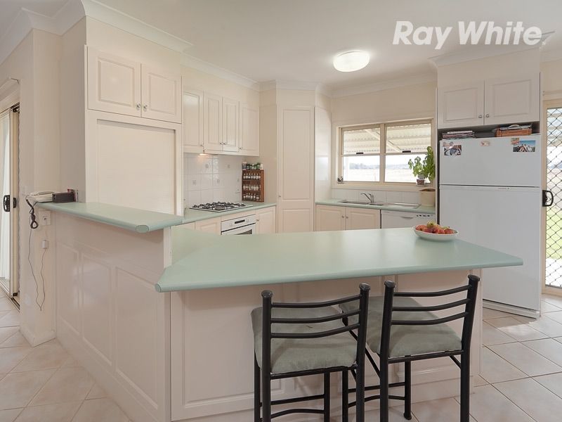 27 Fairway Close, HOWLONG, NSW 2643