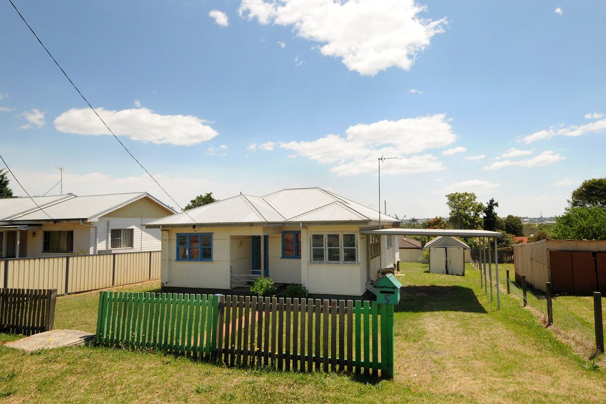 5 Suffolk Street, EAST TOOWOOMBA, QLD 4350