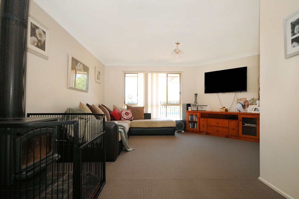 2 Glen Avon Court, Glenvale, QLD 4350