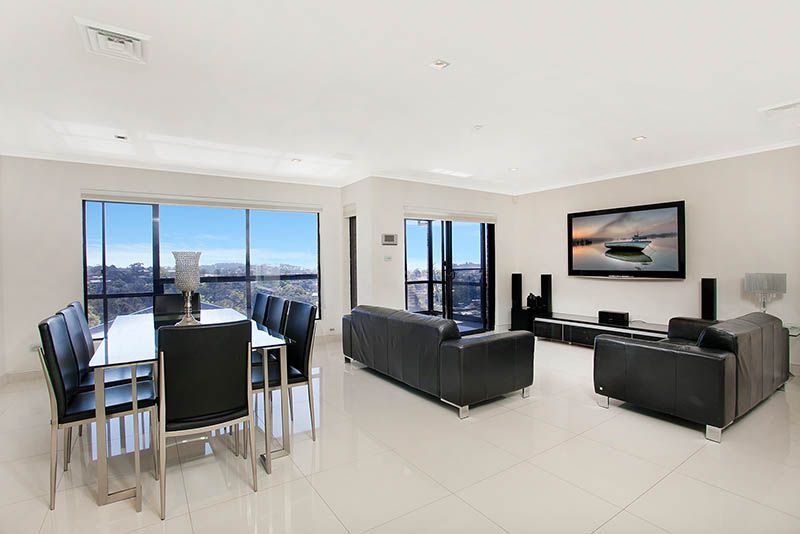 13 Plumwood Crescent, CORDEAUX HEIGHTS, NSW 2526