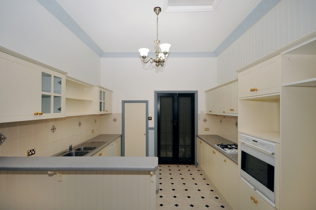 15 Gowrie Street, TOOWOOMBA CITY, QLD 4350