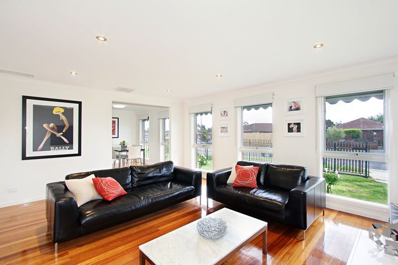 34 Verbena Crescent, NOBLE PARK, VIC 3174