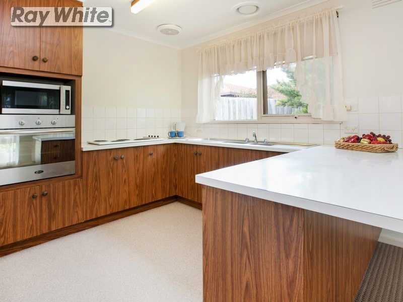 11 Branson Street, ROSEBUD, VIC 3939