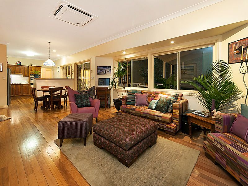 5 Allandale Place, THE GAP, QLD 4061