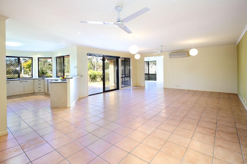 6 Sellers Place, MCDOWALL, QLD 4053